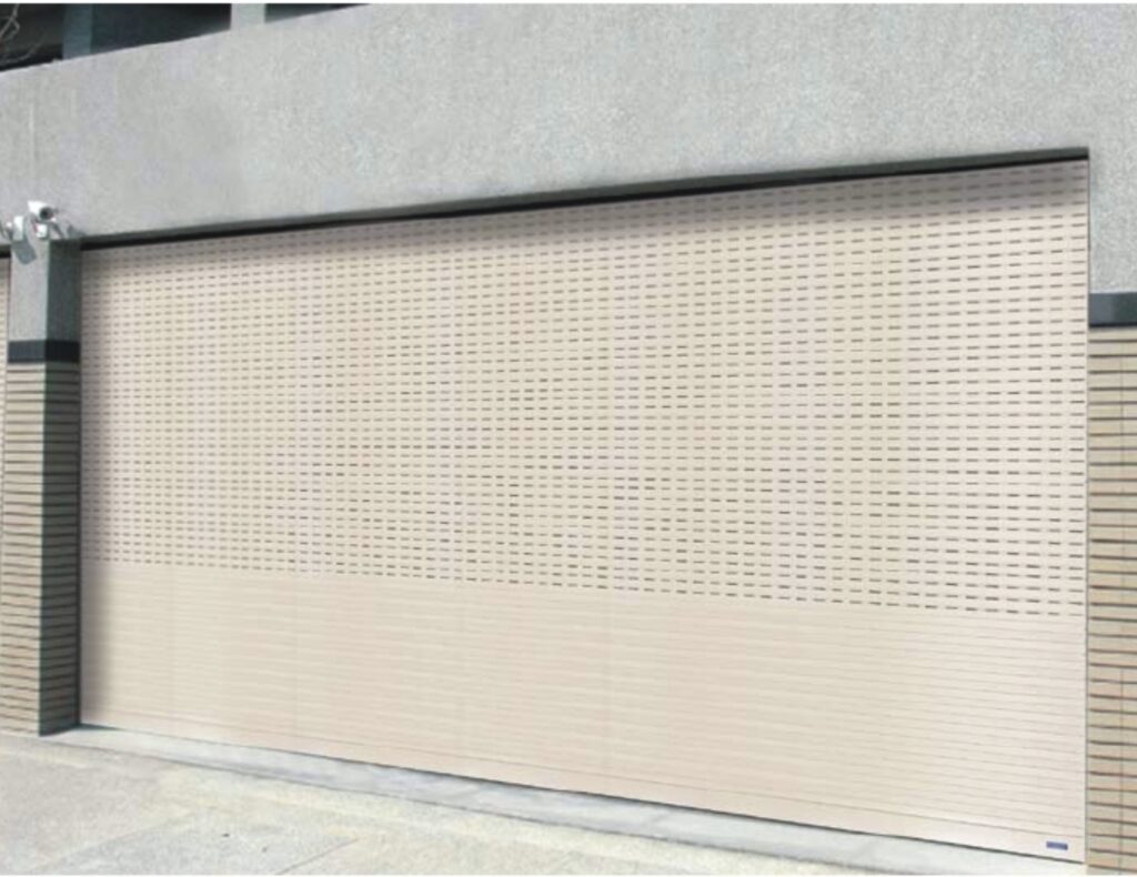 Kinh nghiệm chọn cửa phù hợp cho từng nhu cầu 3 Cửa cuốn khe thoáng