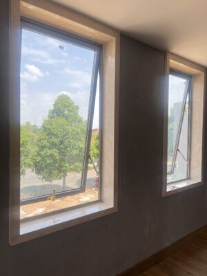 Cửa sổ mở bật